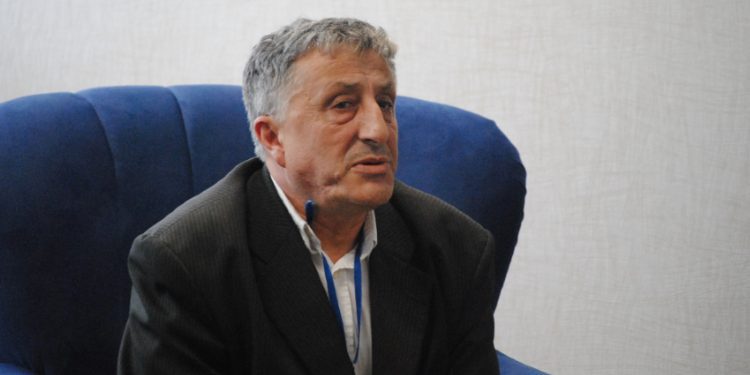 Kush do të “lëshoj pe” Rrahman Jasharaj apo Albin Kurti për të filluar mësimi të hënën?