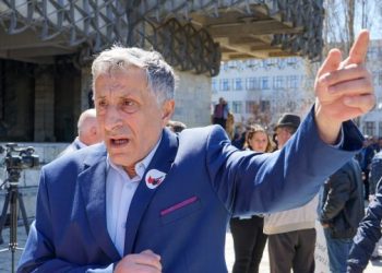 Jasharaj i dërgon “selam” Kurtit: Nuk do të mbajë më takime pa praninë e mediave