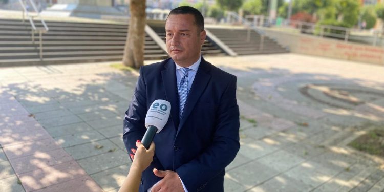 Shqipërim Pula-Pahorit për themelimin e Asociacionit: Çdo kërkesë është presion