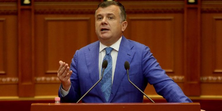  Kreu i PS-së: Mos u habisni nëse Berishën e shpall “non grata” edhe BE