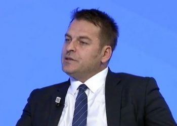 Deputeti Muja: Qeveria Kurti uli papunësinë në Kosovë