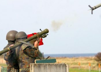 Cilat shtete porositën armë me rreze të gjatë për Ukrainën?