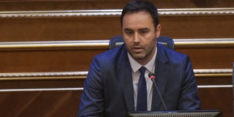 Mungojnë aty ku paguhen, Konjufca: Lista Serbe është në Beograd