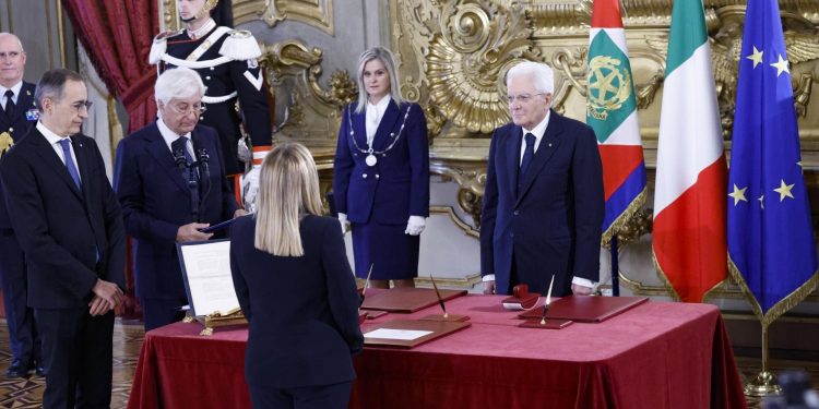 Qeveria Meloni bën betimin në Quirinale, italia zyrtarisht me kryeministre të re