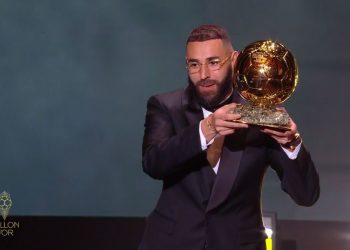 Karim Benzema e fiton Topin e Artë 2022