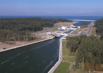 Polonia po ndërton një kanal të ri në drejtim të Detit Baltik
