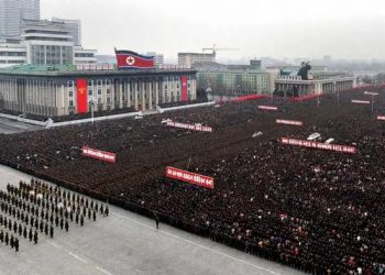 Koreja e Veriut lëshoi një raketë balistike mbi Japoni për herë të parë në 5 vjet