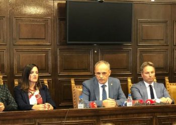 Rektori Sahiti: Inicimi im për shkarkim nuk ka bazë ligjore