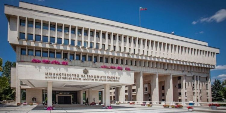 Sofja vendos të distancohet nga fyerjet e eurodeputetit bullgar ndaj maqedonasve