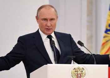 Putin “tallet” me europianët: Po kthehen në epokën mesjetare, bëjnë dru për ngrohje në dimër