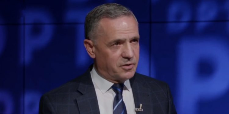 Isufi për mos koordinimin me SHBA: Vendimet që çojnë një hap prapa nuk janë të mira