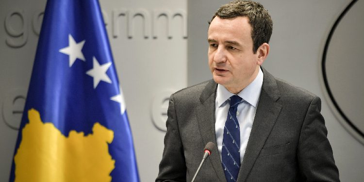 Kurti për sulmin në Turqi: Lutjet tona janë me familjet e atyre që humbën jetën