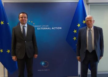 Kurti bisedon me Borellin: Nuk ka alternativë ndaj dialogut dhe institucioneve