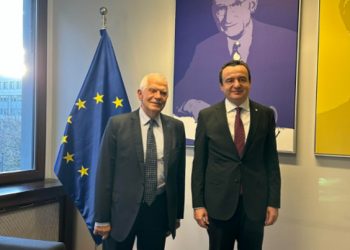 Kryeministri Kurti takohet me Borrellin e Lajçakun, diskutohet marrëveshja Kosovë-Serbi