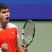 Carlos Alcaraz bëhet numri një në tenis