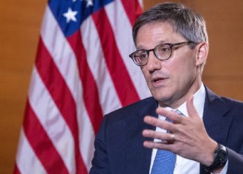 Këshilltari amerikan: Jemi të zhgënjyer me vendimin e Kosovës për çështjen e targave