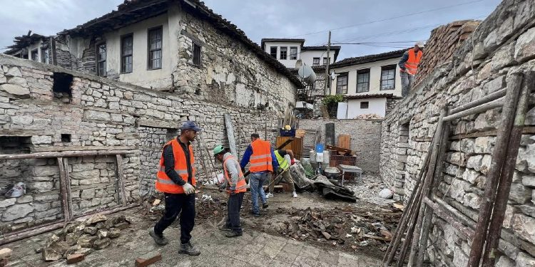 Minimuzeu i argjendarisë, ringjallet tradita familjare