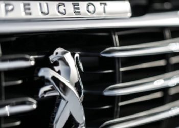 Peugoet me 5 janar zbulon konceptin më të ri të veturave elektrike