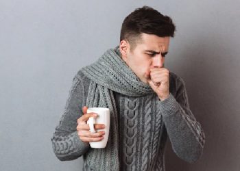 Ky është vendi i cili kërkon nga qytetarët të veshin rrollka për të ulur faturat e energjisë