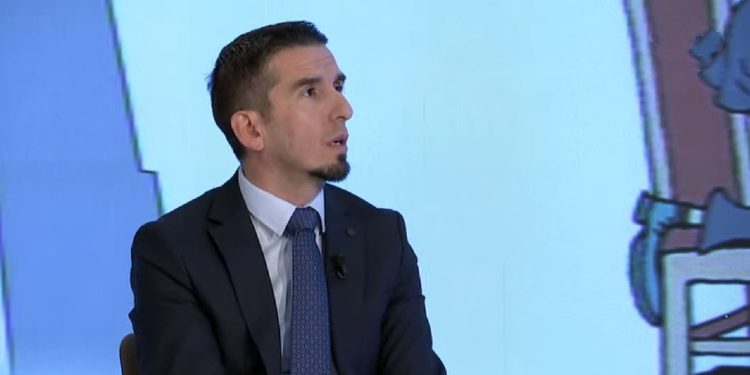 Hulumtuesi nga IKD: Ulja e pagave të gjyqtarëve në 900 euro është denigruese