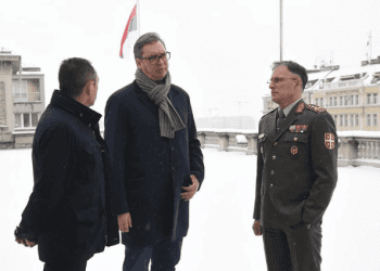 Vuçiq në Rashkë kërkon nga barrikaduesit të tërhiqen: Do të jetë një natë e vështirë