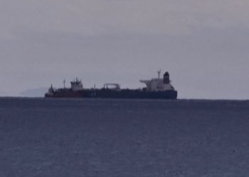 E pazakontë, anija ruse qëndron përballë brigjeve shqiptare me mision “të paqartë”