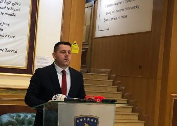 Berisha: Popullin dhe Policinë e Kosovës nuk e trembin barrikadat