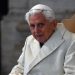 Vdes në moshën 95 vjeçare ish-papa Benedikti XVI
