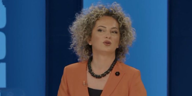 Kadaj-Bujupi: Kurti duhet të vazhdojë të refuzojë Zajednicën