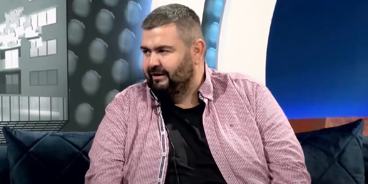 “Bufi” për situatën e fundit në veri: Kemi bërë policinë e ushtrinë, rrnoftë Kosova