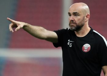 Vendi organizator i Botërorit largon trajnerin si pasojë zhgënjimi