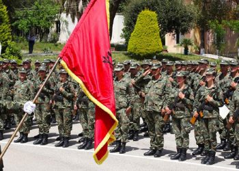 Shënohet 110-vjetori i krijimit të Forcave të Armatosura të Shqipërisë