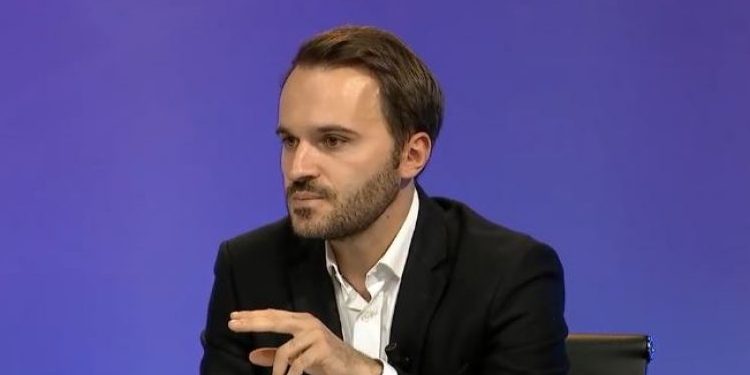 Krasniqi i reagon Kurtit: Ti, Albin Kurti, s’ki të drejtë me fol sot!