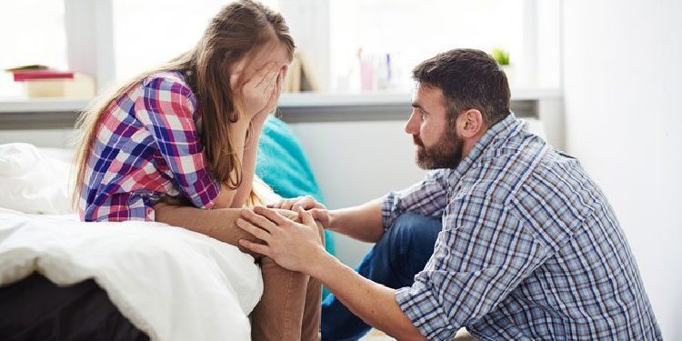 Si ti rrisim fëmijët me dashuri!