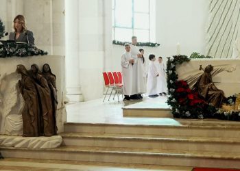 Në Katedralen ” Shën Nëna Tereza” në Prishtinë mbahet mesha e Krishtlindjes
