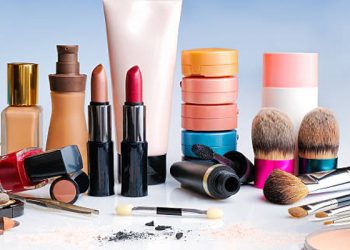 Këto produkte të make up-it janë më të kërkuarat në treg
