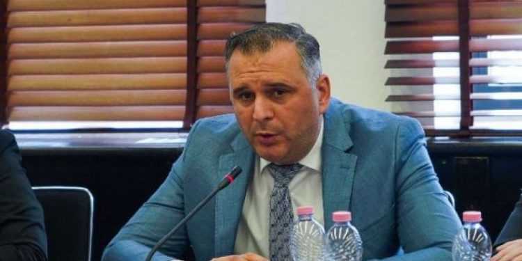 Bajqinovci shprehet i zhgënjyer me KFOR-in