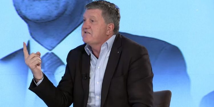 Zeka: Jemi në një moment kur ia kemi dorëzuar veriun Vuçiqit!