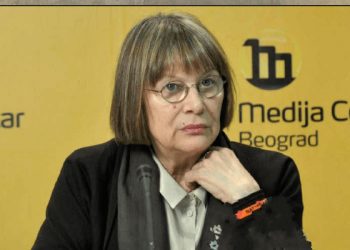 Kandiq: Kurti flet për qeverisjen në Serbi si duhet të flasë opozita demokratike