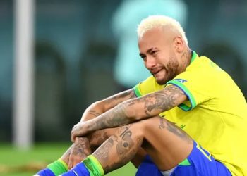 Pele me mesazh për Neymarin: Shpresoj që suksesi juaj të përhapet te miliona njerëz