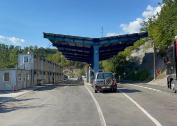 Hapen pikat kufitare Jarinje dhe Bërnjak