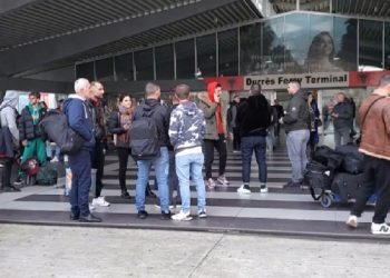 Festat e fundvitit sollën fluks të lartë udhëtarësh në portin e Durrësit