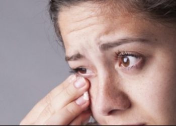 Disa nga faktorët që e shkaktojnë dridhjen e qerpikve