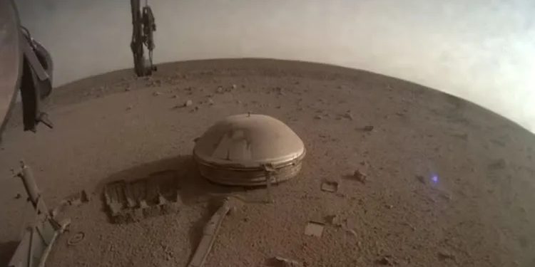 NASA-as i dështon misioni, i mbetet roboti pa bateri në Mars