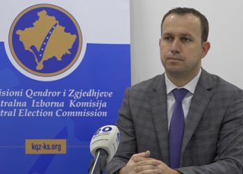 Elezi: KQZ po pret vendimin e presidentes që t`i pezullojë aktivitetet