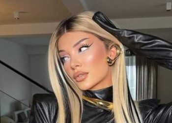 “Idioti” i Erës po kthehet në hit botëror