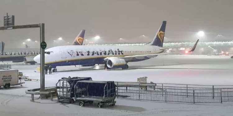 SHBA: Pezullohen fluturimet për disa orë