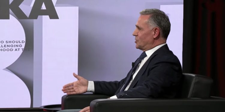 Isufi: Kosova mos të shfaqet herë agresive herë viktimë para Serbisë