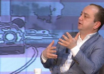 Ahmeti: Kurti është mashtrues i zakonshëm politik