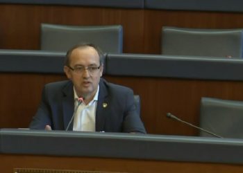 Hoti hedhë akuza për Qeverinë: Vendi po përballet me krizë të madhe